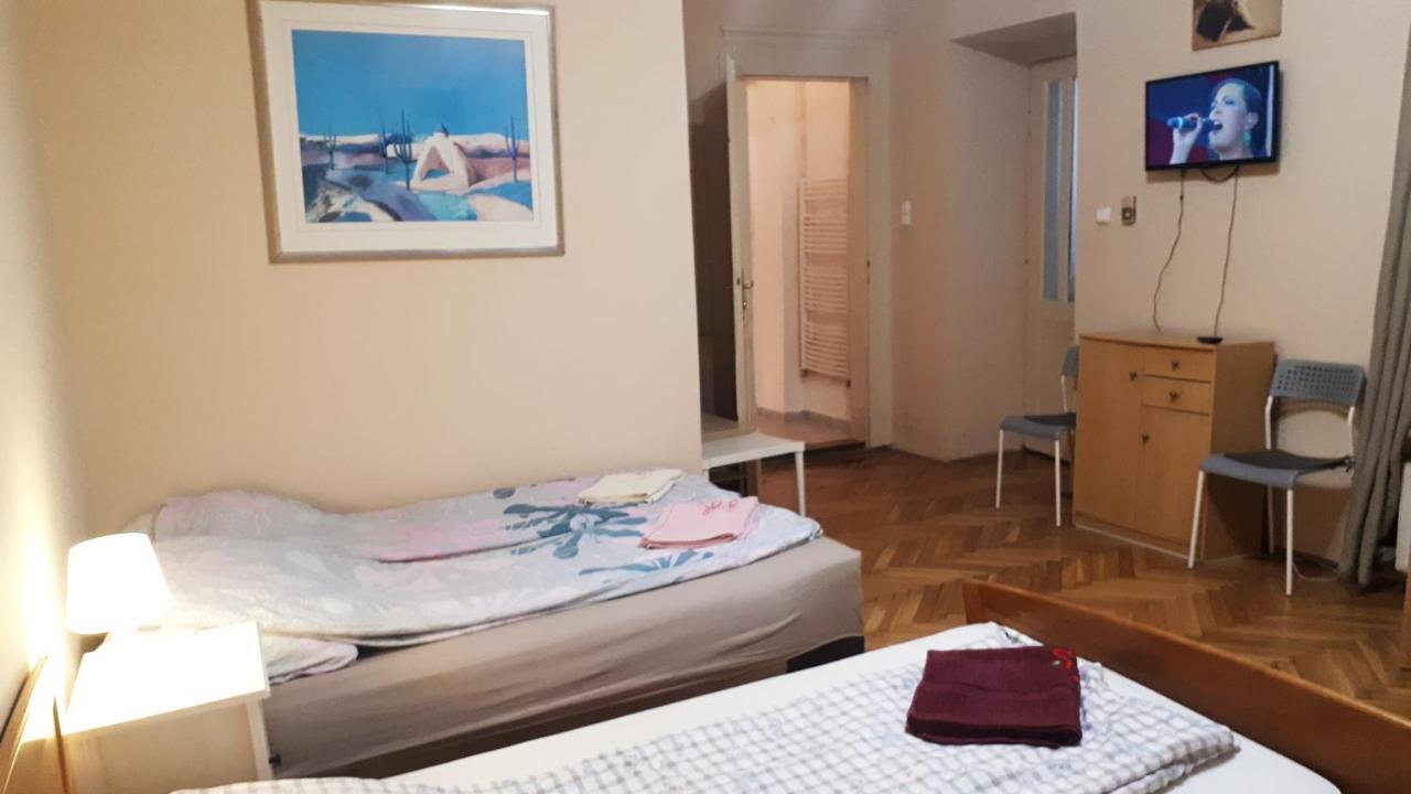 Garibaldi Apartman Διαμέρισμα Βουδαπέστη Εξωτερικό φωτογραφία